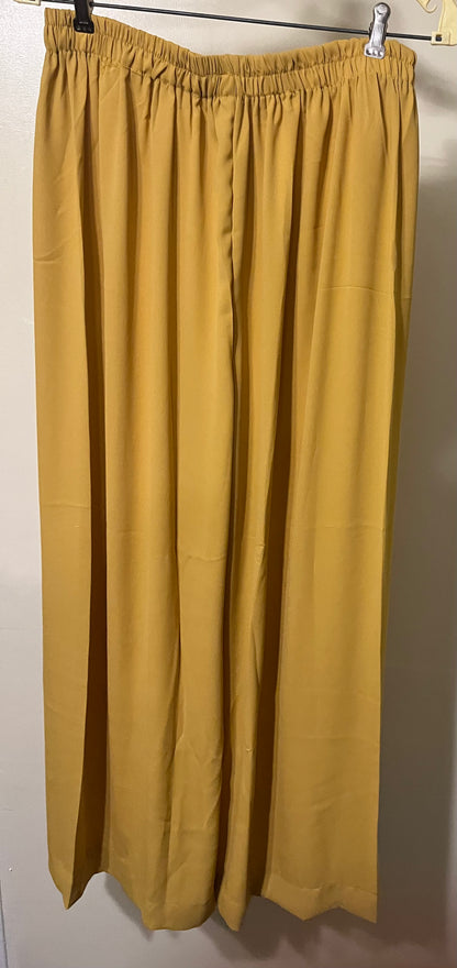 Designer Shirt and Trousers - Medium